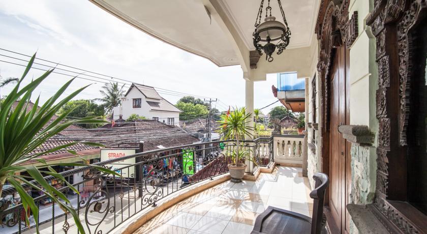 Lori Beach Inn Seminyak Zewnętrze zdjęcie