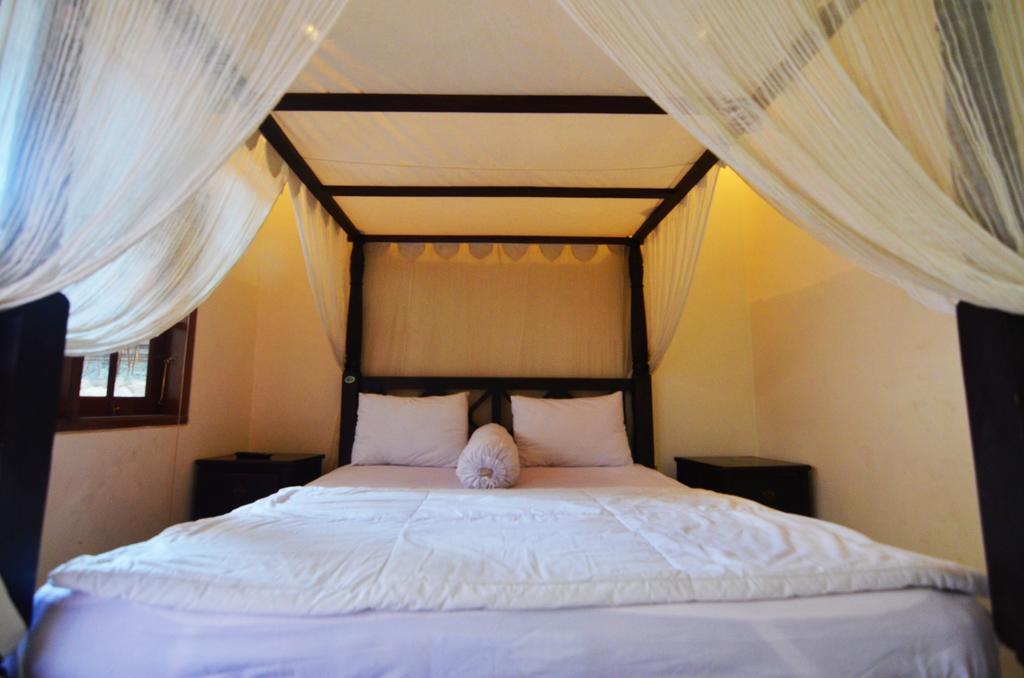 Lori Beach Inn Seminyak Zewnętrze zdjęcie