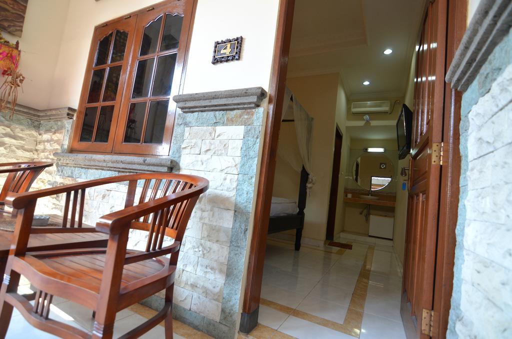 Lori Beach Inn Seminyak Zewnętrze zdjęcie